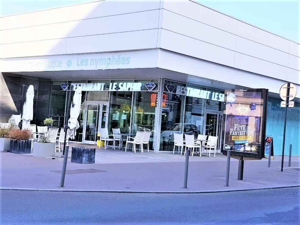 Chambre Privee Entre Paris Et Disneyland Apartment Noisy-le-Grand Luaran gambar